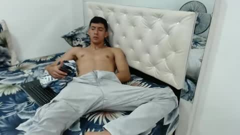 mr__joselo online show from September 9, 6:24 am