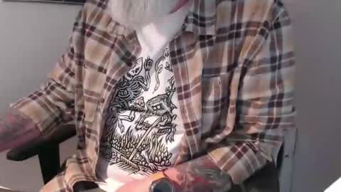 mr_boombastic2021 online show from April 17, 8:39 am