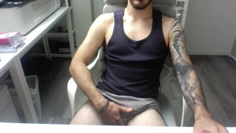 mr_gi89 online show from June 2, 9:21 am