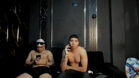 mr_maximo online show from November 29, 5:31 am