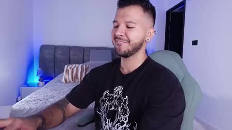 MIKEE online show from November 11, 3:11 am