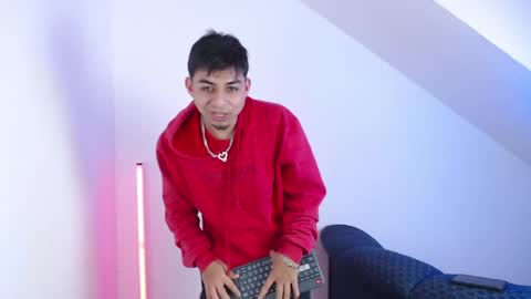 Alpha LATINO online show from April 13, 4:24 am