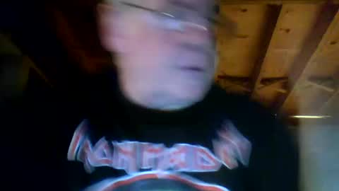 mrblade666 online show from January 1, 12:44 pm