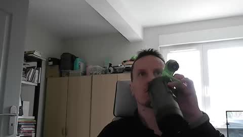 MrCyrille online show from November 14, 11:33 am