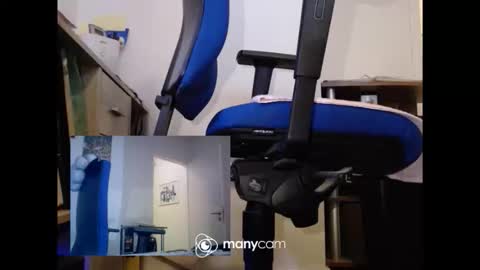 MrJohnsen1975 online show from February 27, 6:29 pm