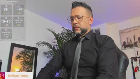 Snapshot of mrfrank_tattoo chatting on January 13, 1:39 pm MrFrank. online show from January 13, 1:39 pm