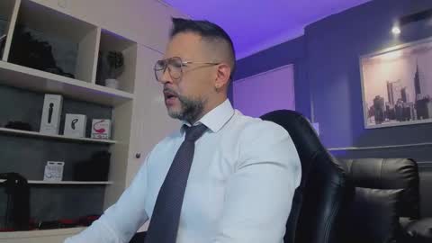 MrFrank. online show from November 10, 12:21 pm