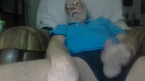 mrhollar online show from January 7, 11:54 pm