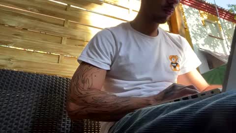 Juan online show from November 3, 3:36 pm