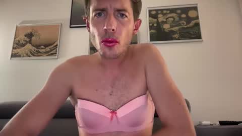 TaleOfLaura online show from September 10, 3:38 am