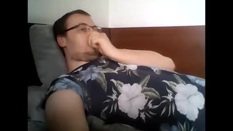 mronlymasturbate online show from April 19, 6:46 am