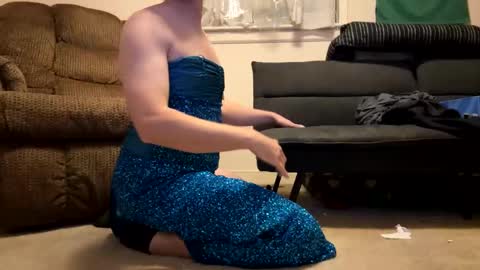 Snapshot of mrsissy812575 chatting on January 11, 12:33 am mrsissy812575 online show from January 11, 12:33 am