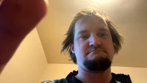 Snapshot of mrsissy812575 chatting on January 8, 10:48 pm mrsissy812575 online show from January 8, 10:48 pm