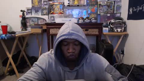 Snapshot of mrsoonicexrated chatting on February 20, 10:48 pm mrsoonicexrated online show from February 20, 10:48 pm