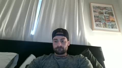 mrthickly818 online show from February 3, 1:16 pm