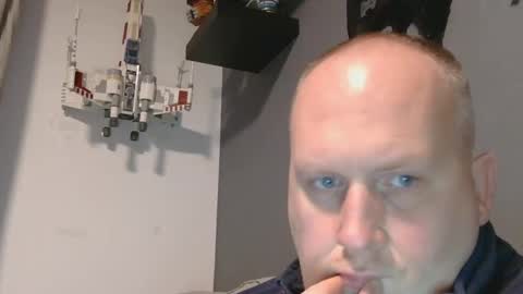 mrzwolle online show from January 21, 4:12 pm