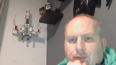 mrzwolle online show from January 3, 4:37 pm