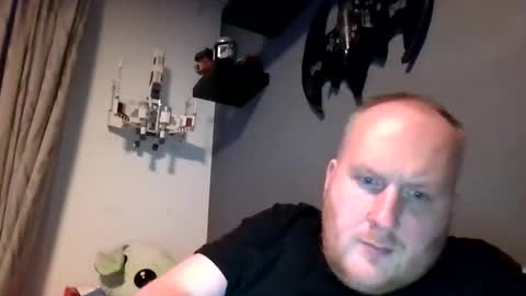 mrzwolle online show from December 12, 7:59 pm