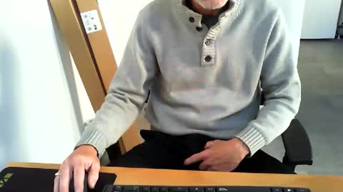 mucfag online show from October 24, 9:22 am