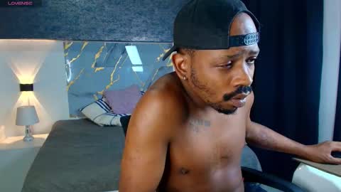 Muller Asher online show from December 4, 2:40 am