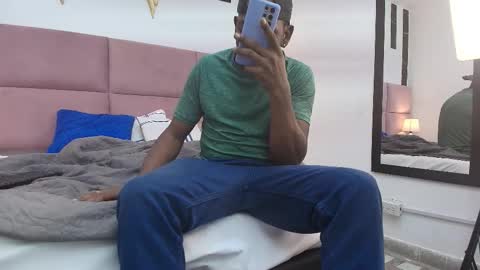 Muller Asher online show from November 11, 3:00 am