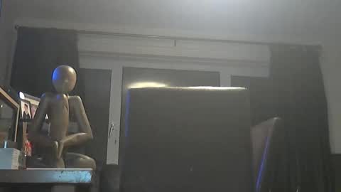 munch10 online show from April 19, 9:17 pm