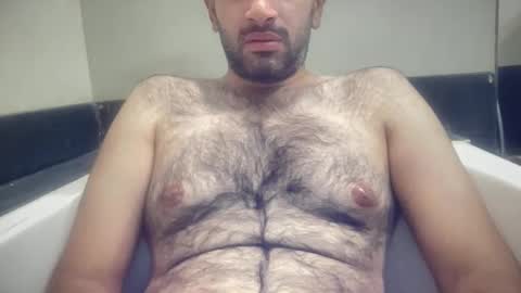 munnabobby2008 online show from April 4, 5:21 pm