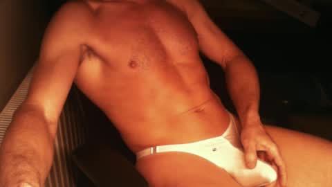 musclecock7 online show from December 16, 6:43 am