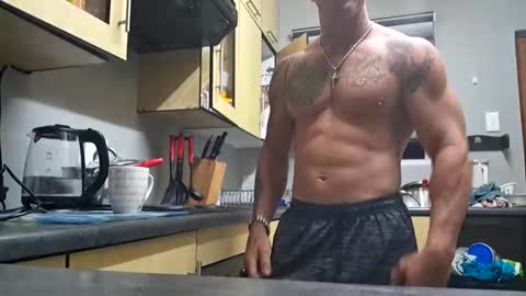 muscledaddy69s online show from March 18, 2:36 am