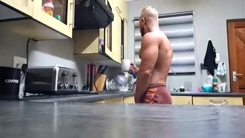 muscledaddy69s online show from January 7, 2:05 am