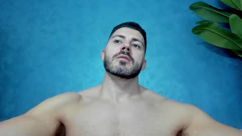 muscularmaster onlyfans online show from November 28, 10:55 pm