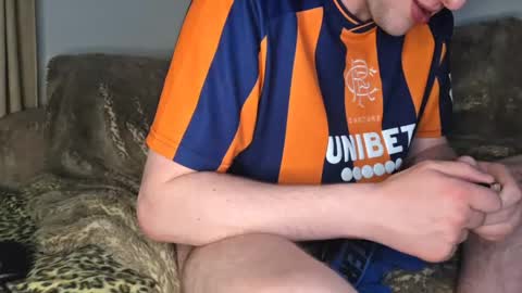 Muzzy online show from April 18, 10:42 pm