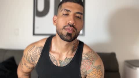 Myke esthetic online show from March 1, 2:26 am