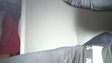 n33ds2br33d online show from November 21, 4:00 am