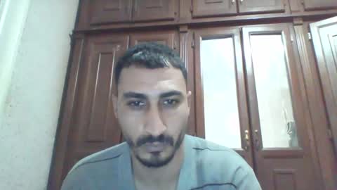 Snapshot of nadirff16 chatting on January 18, 12:04 pm V online show from January 18, 12:04 pm