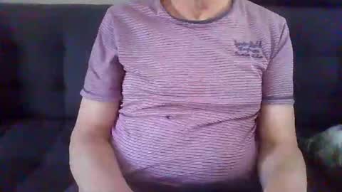 nakedcock5518782 online show from April 8, 8:14 am