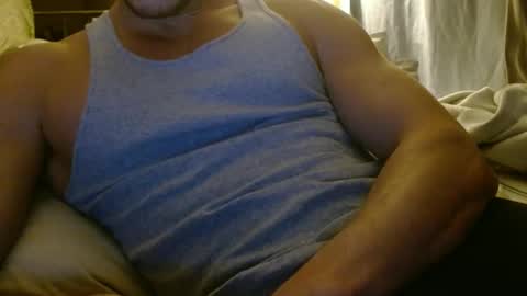 Snapshot of nakedwoodbbttr chatting on January 16, 3:23 am nakeDwoodBbetter online show from January 16, 3:23 am
