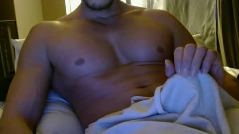 Snapshot of nakedwoodbbttr chatting on January 28, 11:28 pm nakeDwoodBbetter online show from January 28, 11:28 pm