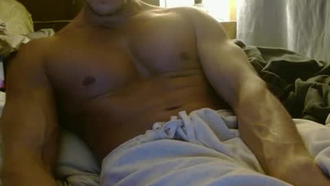 Snapshot of nakedwoodbbttr chatting on January 8, 10:48 pm nakeDwoodBbetter online show from January 8, 10:48 pm