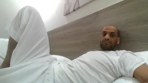 nas online show from April 20, 3:42 am