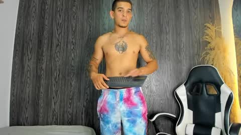 natan_77 online show from April 10, 10:39 pm