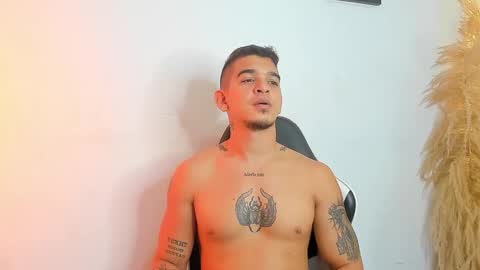 natan_77 online show from November 30, 3:19 am