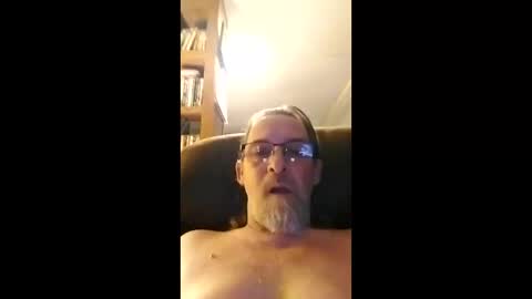 natedog192 online show from April 28, 10:03 pm