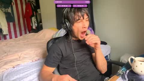 Snapshot of native_boy2 chatting on September 24, 1:16 am native_boy2 online show from September 24, 1:16 am