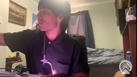Snapshot of native_boy2 chatting on February 16, 3:37 am native_boy2 online show from February 16, 3:37 am