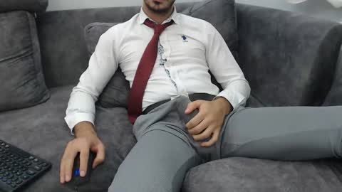 naughty pervert masterboy online show from September 12, 6:19 pm