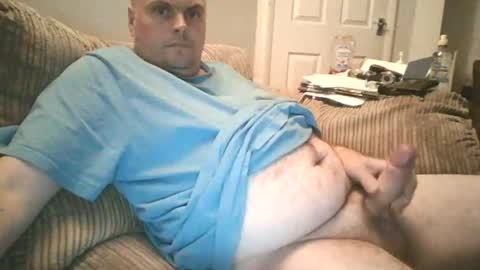 Snapshot of naughtygadget chatting on September 16, 10:32 pm NaughtyGadget online show from September 16, 10:32 pm