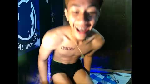 Loy online show from October 8, 4:00 pm