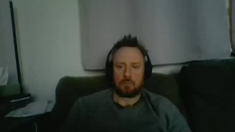 nawtydom1977 online show from December 25, 2:35 am