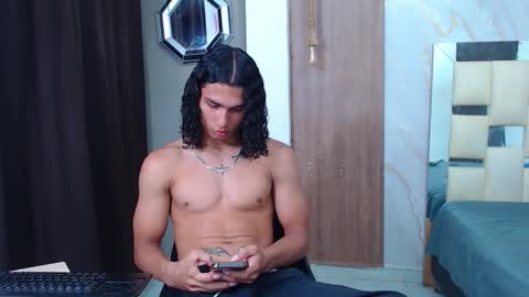 NAZPER online show from March 5, 8:49 pm